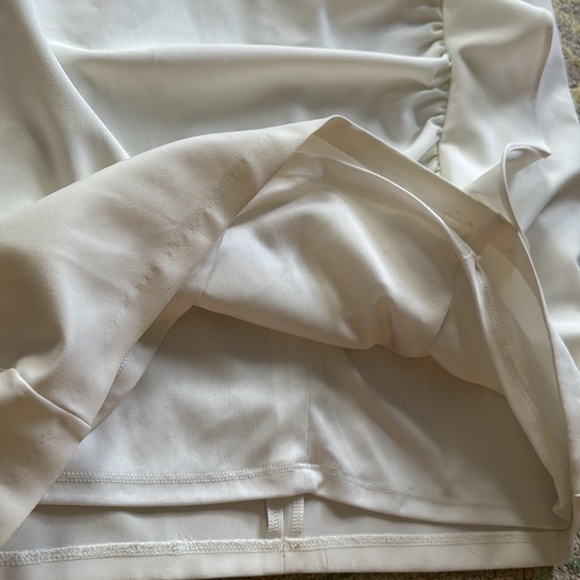 Guess ruffle rusched form fitting stretch cocktail dress 14 - Picture 2 of 5